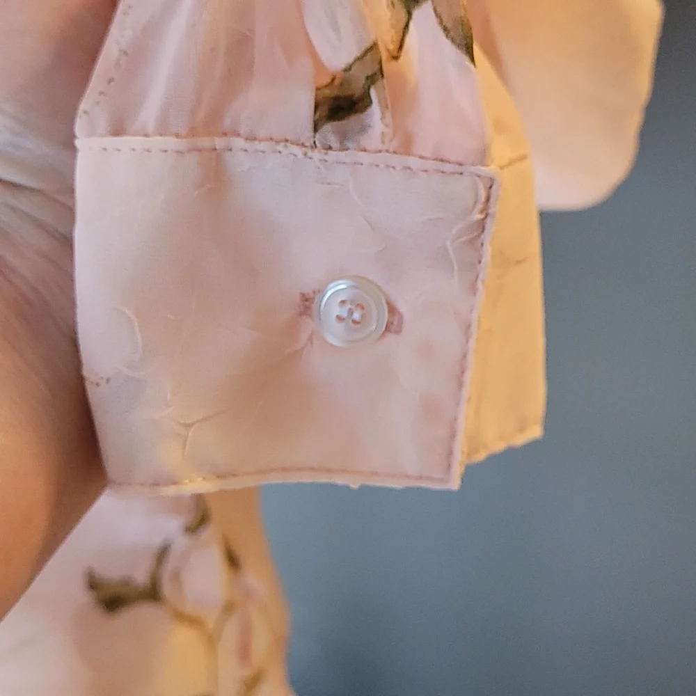Style Studio blouse - Picture 3 of 5